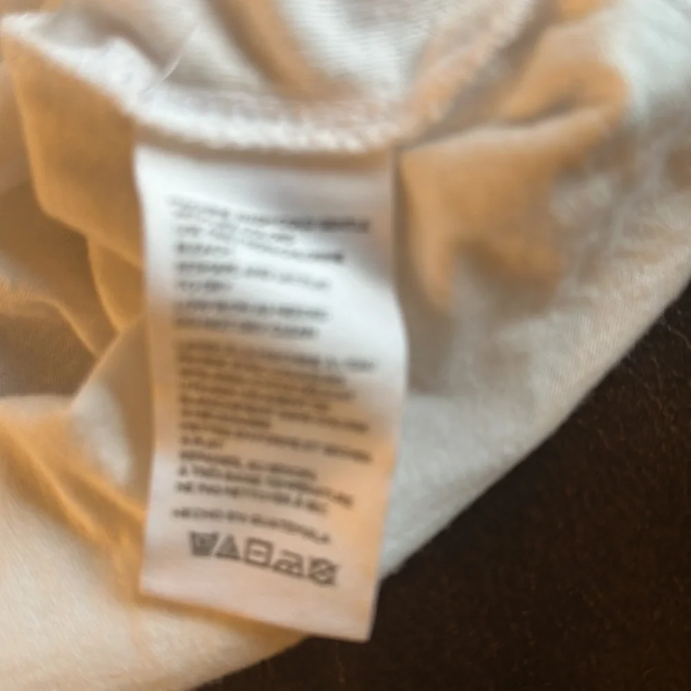 Anthropologie asymmetrical cut out tank - Picture 5 of 7